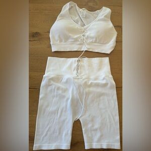 Women’s white athletic short set size small